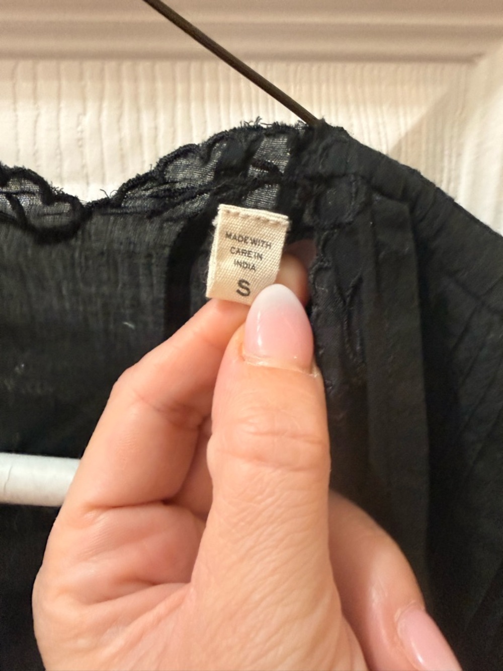 Doen Black Sheer Lace-Trim Button Front Blouse - Picture 6 of 6